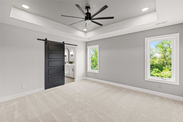 9814 Watermeadow Circle, Johnston, IA 50131