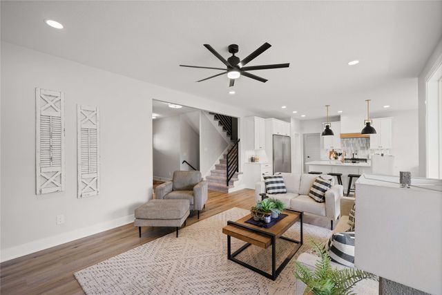 9814 Watermeadow Circle, Johnston, IA 50131