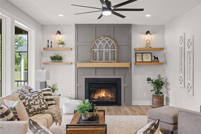 9814 Watermeadow Circle, Johnston, IA 50131