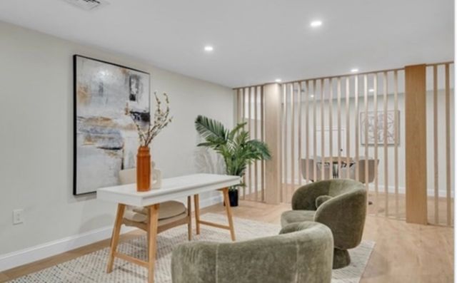 14 Summit St a, Newton, MA 02458