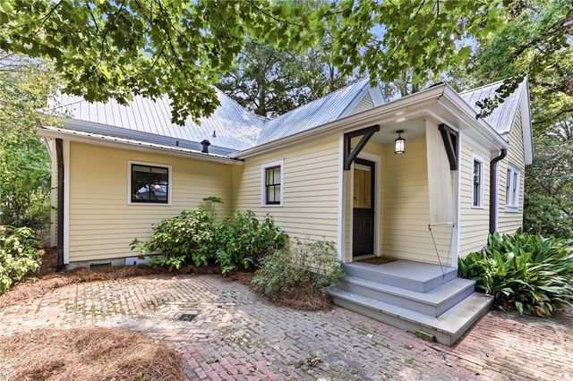 129 N Church Street, Bogart, GA 30622