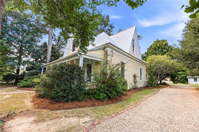 129 N Church Street, Bogart, GA 30622
