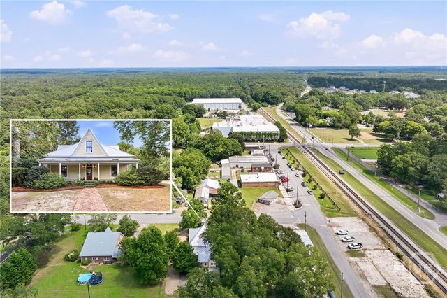 129 N Church Street, Bogart, GA 30622