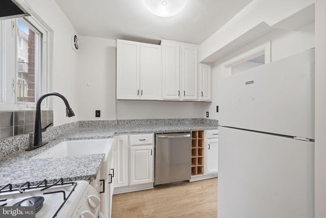 2030 N QUINN ST, Arlington, VA 22209