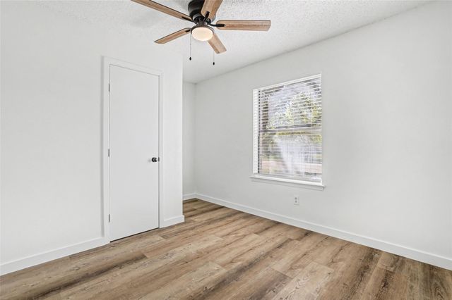 1403 Greenfield DR, Round Rock, TX 78664