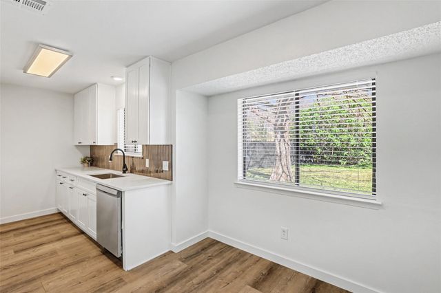 1403 Greenfield DR, Round Rock, TX 78664