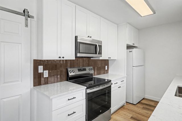 1403 Greenfield DR, Round Rock, TX 78664