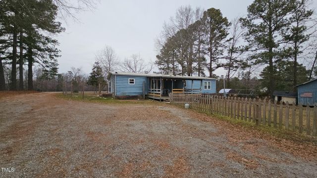 2621 Davistown Road, Wendell, NC 27591