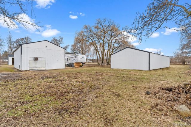 2010 W Willard Road, Birch Run Township, MI 48420