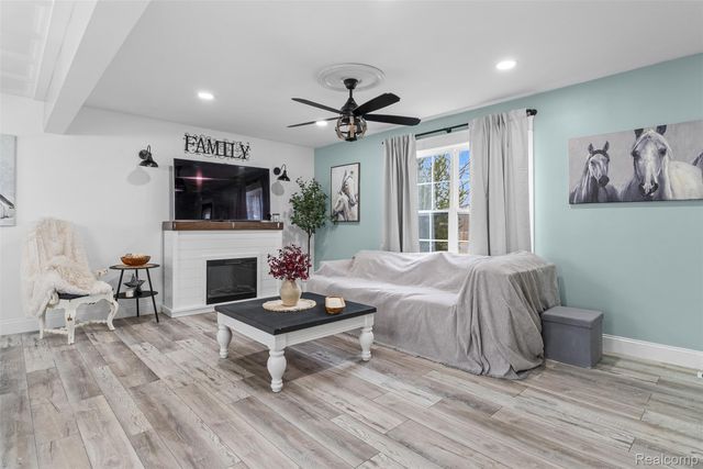 2010 W Willard Road, Birch Run Township, MI 48420