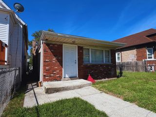 6728 S Carpenter Street, Chicago, IL 60621