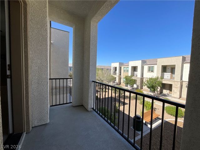 6230 Runestone Street, Las Vegas, NV 89113