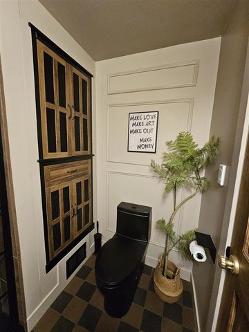 8724 N 14th Street, Kalamazoo, MI 49009