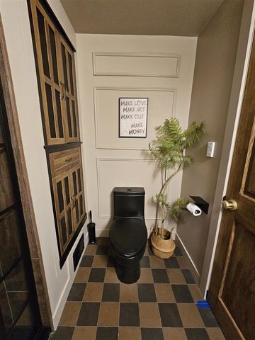 8724 N 14th Street, Kalamazoo, MI 49009