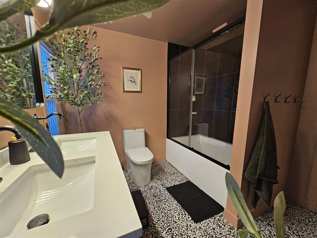 8724 N 14th Street, Kalamazoo, MI 49009