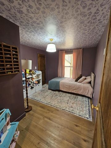 8724 N 14th Street, Kalamazoo, MI 49009