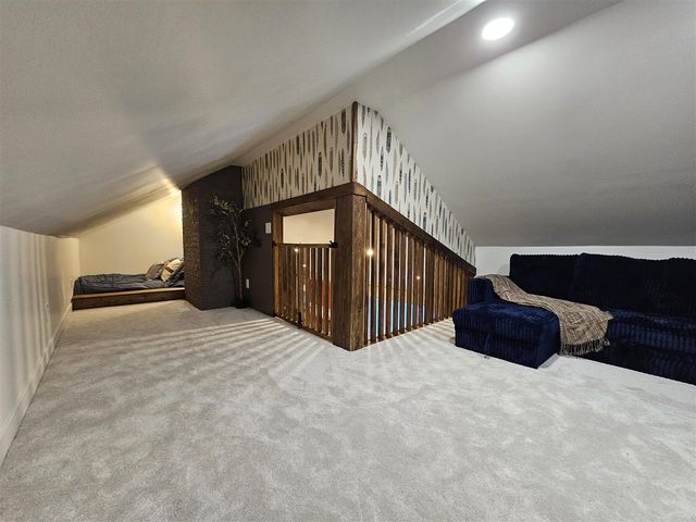 8724 N 14th Street, Kalamazoo, MI 49009