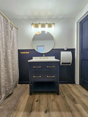 8724 N 14th Street, Kalamazoo, MI 49009