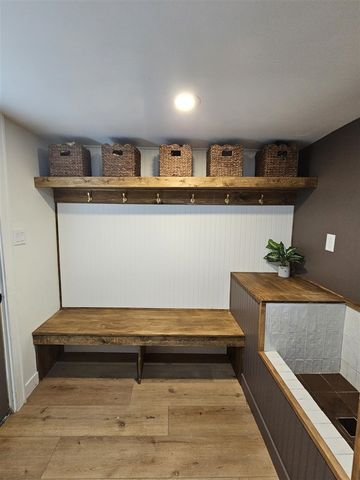 8724 N 14th Street, Kalamazoo, MI 49009