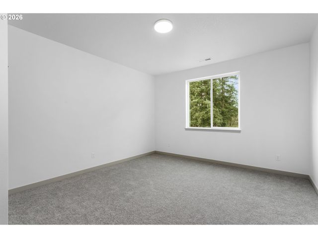 2333 W CASTLEMAN St, Longview, WA 98632