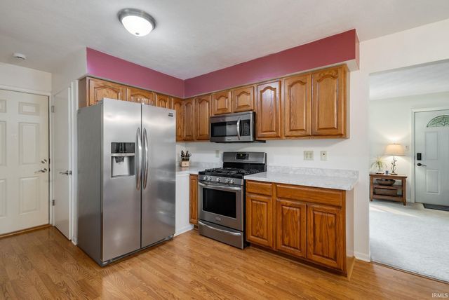52233 Cheryl Drive, Granger, IN 46530