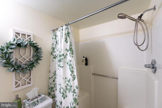 305 BRANDON, Norristown, PA 19403