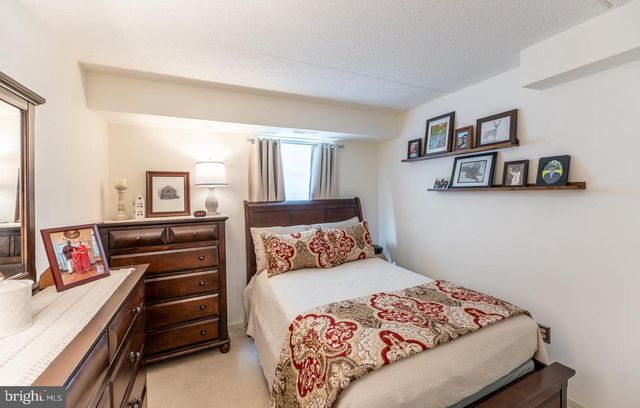 305 BRANDON, Norristown, PA 19403