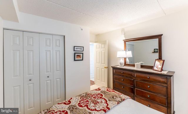 305 BRANDON, Norristown, PA 19403