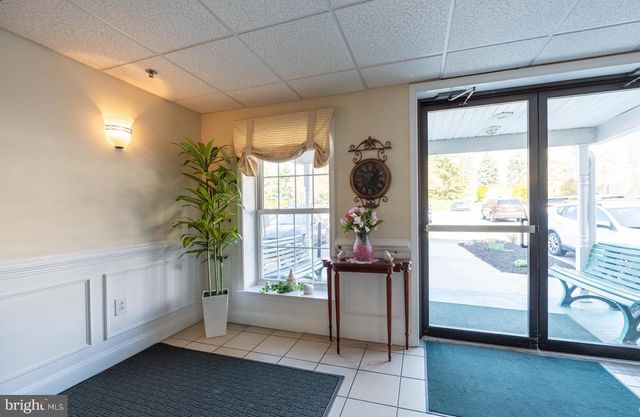 305 BRANDON, Norristown, PA 19403