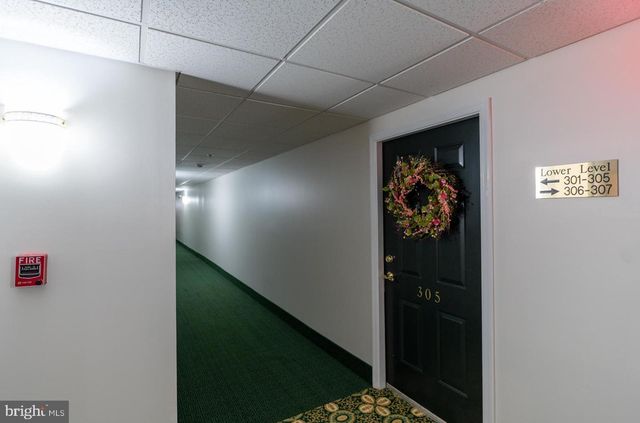 305 BRANDON, Norristown, PA 19403