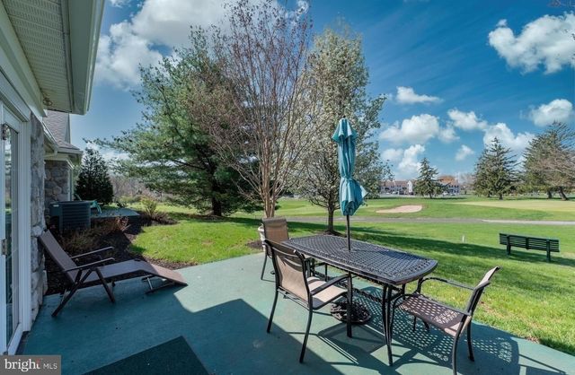 305 BRANDON, Norristown, PA 19403