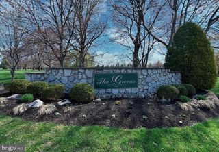 305 BRANDON, Norristown, PA 19403