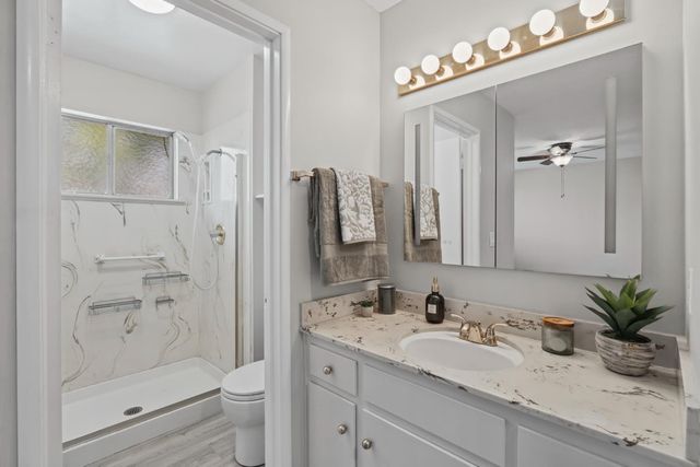 5701 Revelstok Dr, Sacramento, CA 95842