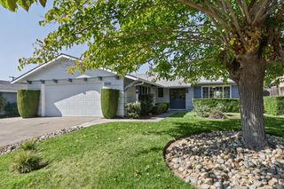 5701 Revelstok Dr, Sacramento, CA 95842