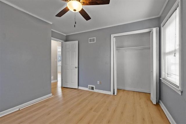 7550 State Line Road, Prairie Village, KS 66208