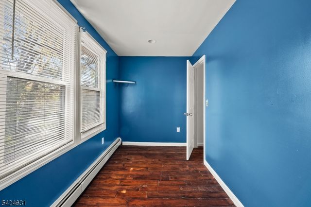 334 Brook Ave, Passaic City, NJ 07055