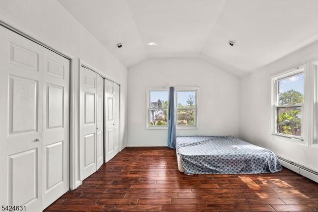 334 Brook Ave, Passaic City, NJ 07055