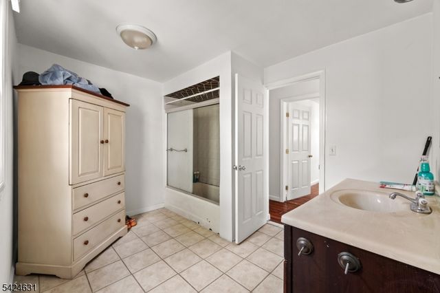 334 Brook Ave, Passaic City, NJ 07055