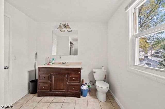 334 Brook Ave, Passaic City, NJ 07055