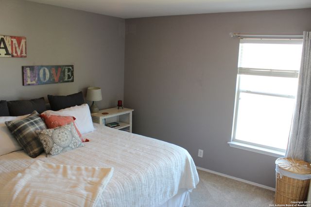 124 Shadow Knolls, Boerne, TX 78006