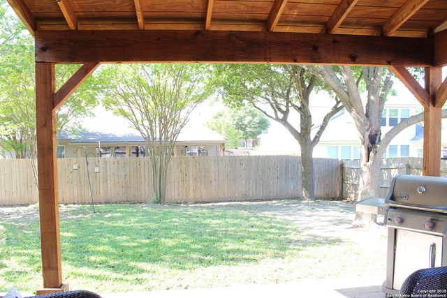 124 Shadow Knolls, Boerne, TX 78006