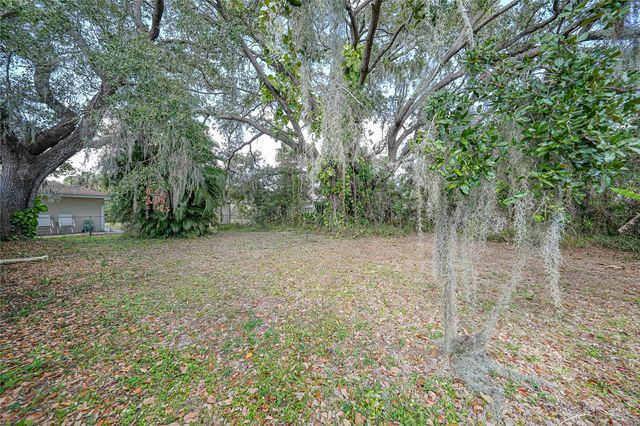 1100 SALINA AVENUE, Port Charlotte, FL 33948