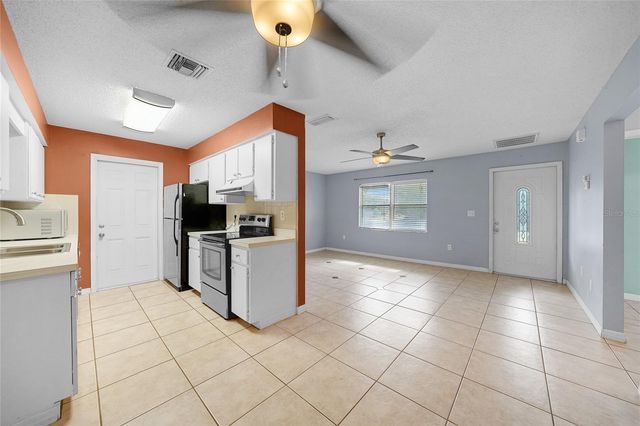 1100 SALINA AVENUE, Port Charlotte, FL 33948