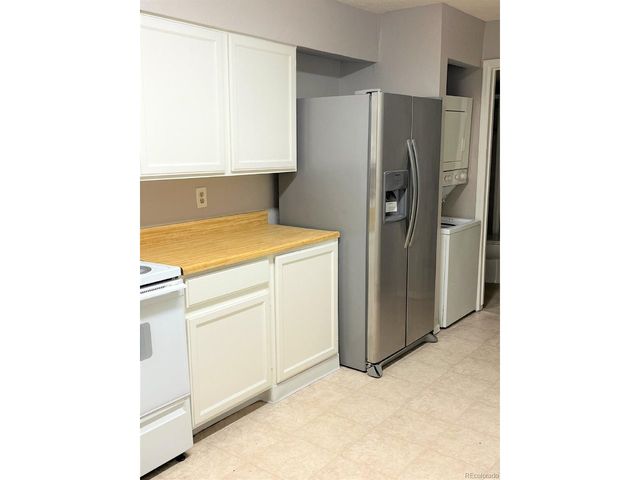 972 S Dearborn Way 5, Aurora, CO 80012
