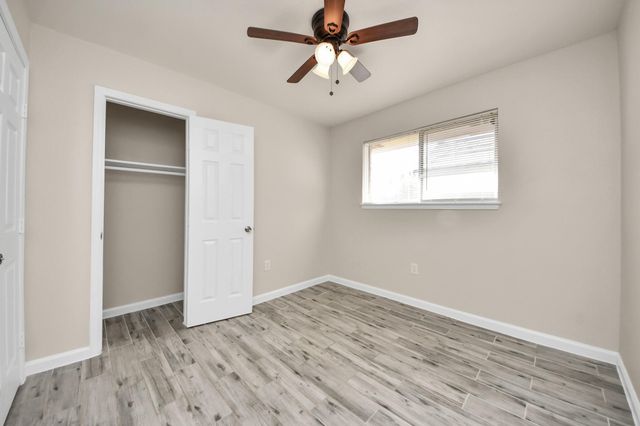 11915 Binghampton Drive, Houston, TX 77089