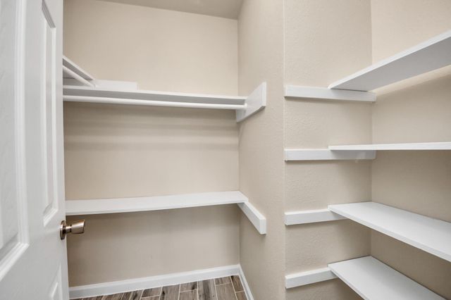 11915 Binghampton Drive, Houston, TX 77089