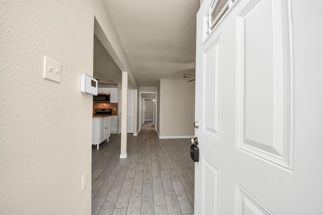 11915 Binghampton Drive, Houston, TX 77089