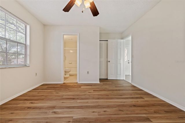 7607 GLADES COURT, Tampa, FL 33637