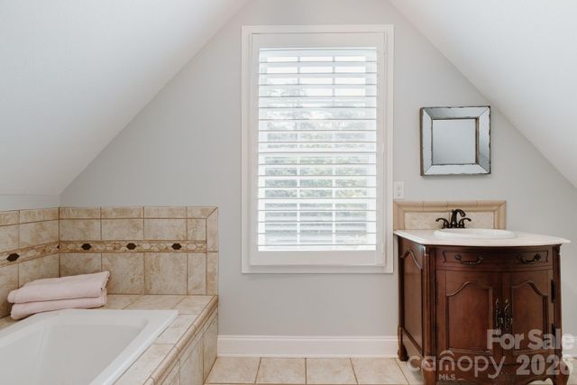 110 Mandy Lane, Tryon, NC 28782