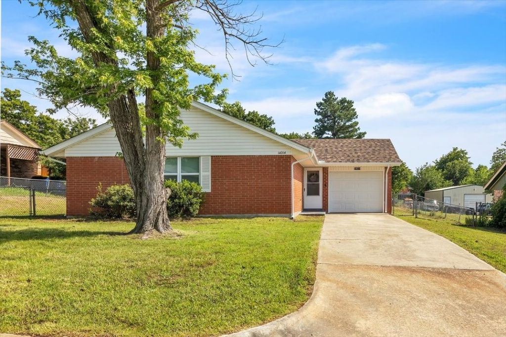 14214 NE 5th Street, Choctaw, OK 73020
